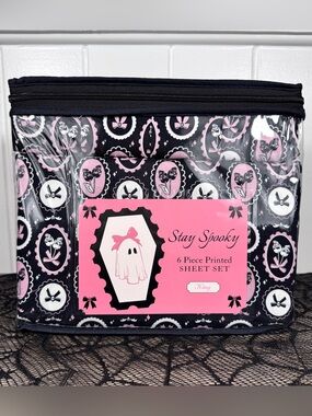 NEW Stay Spooky Skulls and Bows Halloween King Bed Sheets